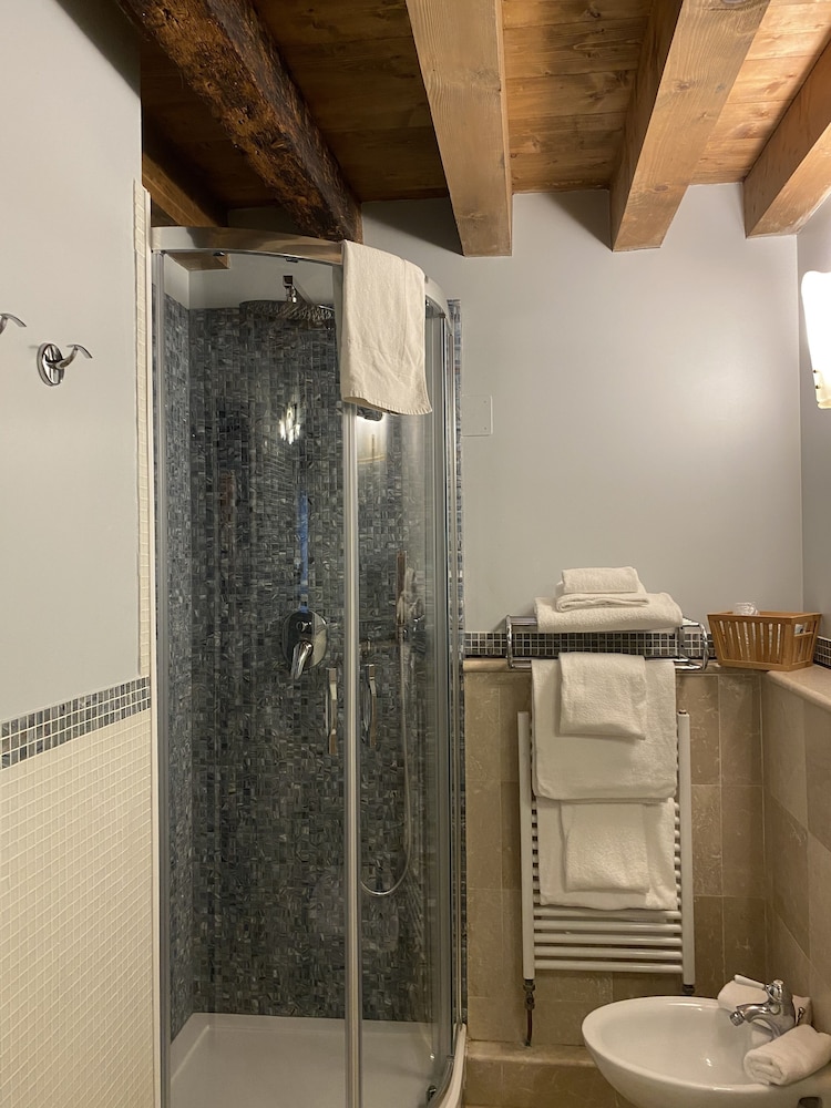 Ca' San Giorgio Relais & Suites