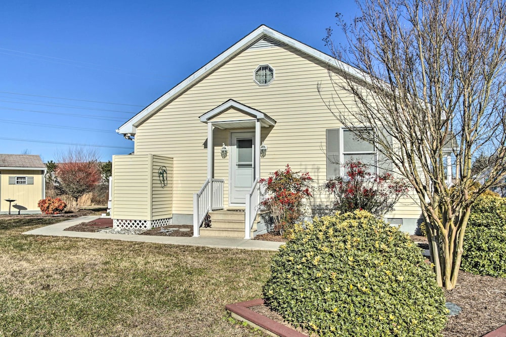 3 Mi to Beach & Boardwalk: Family Frankford Home
