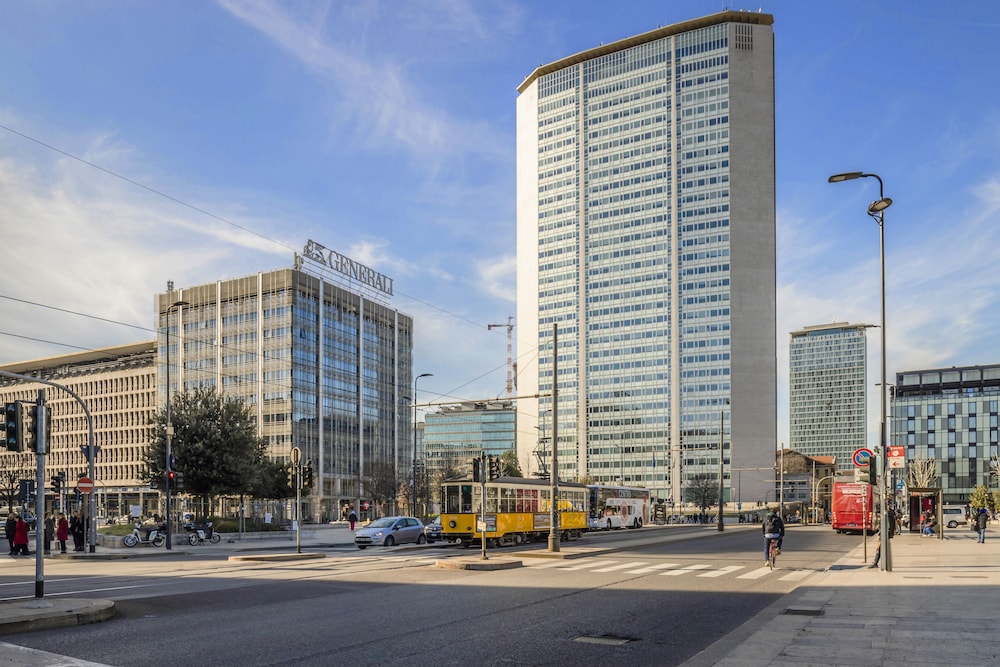 Milan Retreats - Central Station