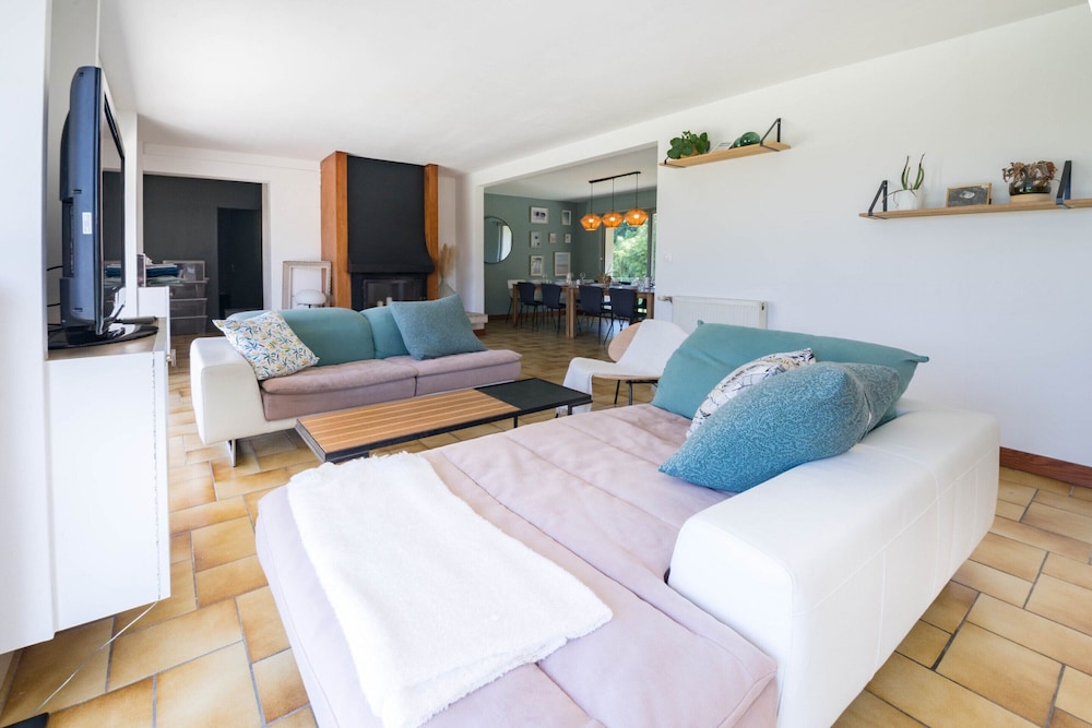 Large Family House Near the Beach
