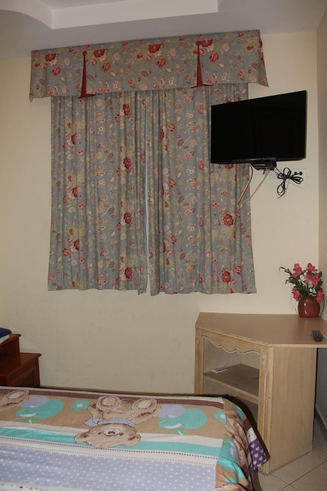 Dumas Villas - Property Image 8