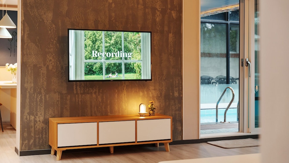 Gyeongju Sky Flower Astro Pool Villa