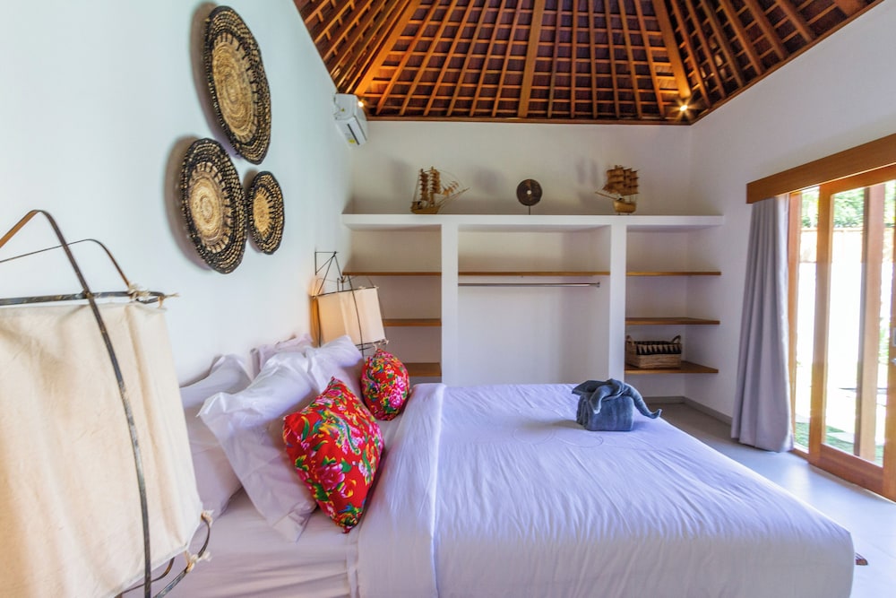Villa Hana by Alfred in Bali view 5