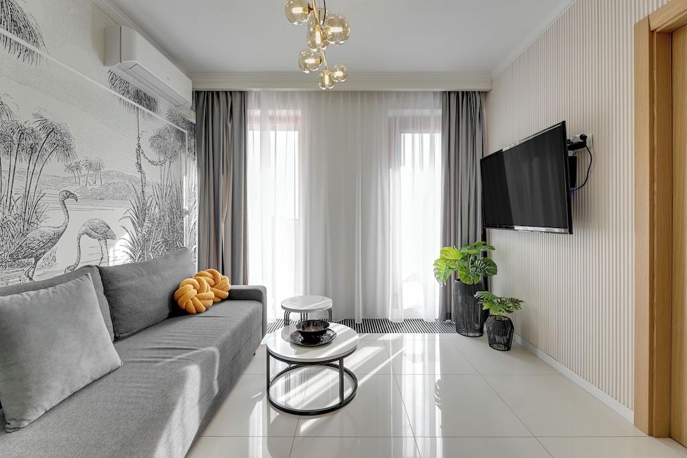 Aura - Riverside & Parking by Downtown Apartments