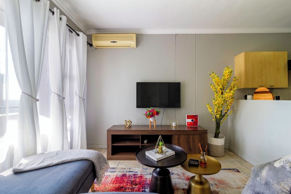 Luxury Apartments West Point Sandton