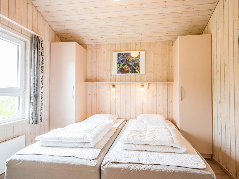 6 Person Holiday Home in Henne view 3