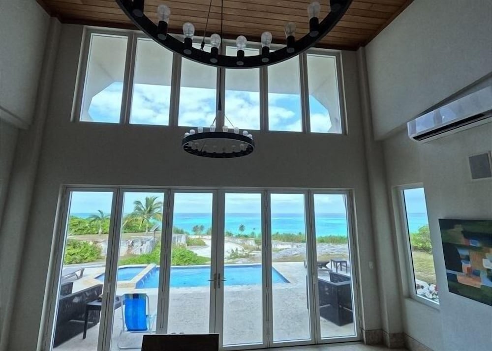 Sky Beach Club Rock House 4 Bedroom Home - Photo 3