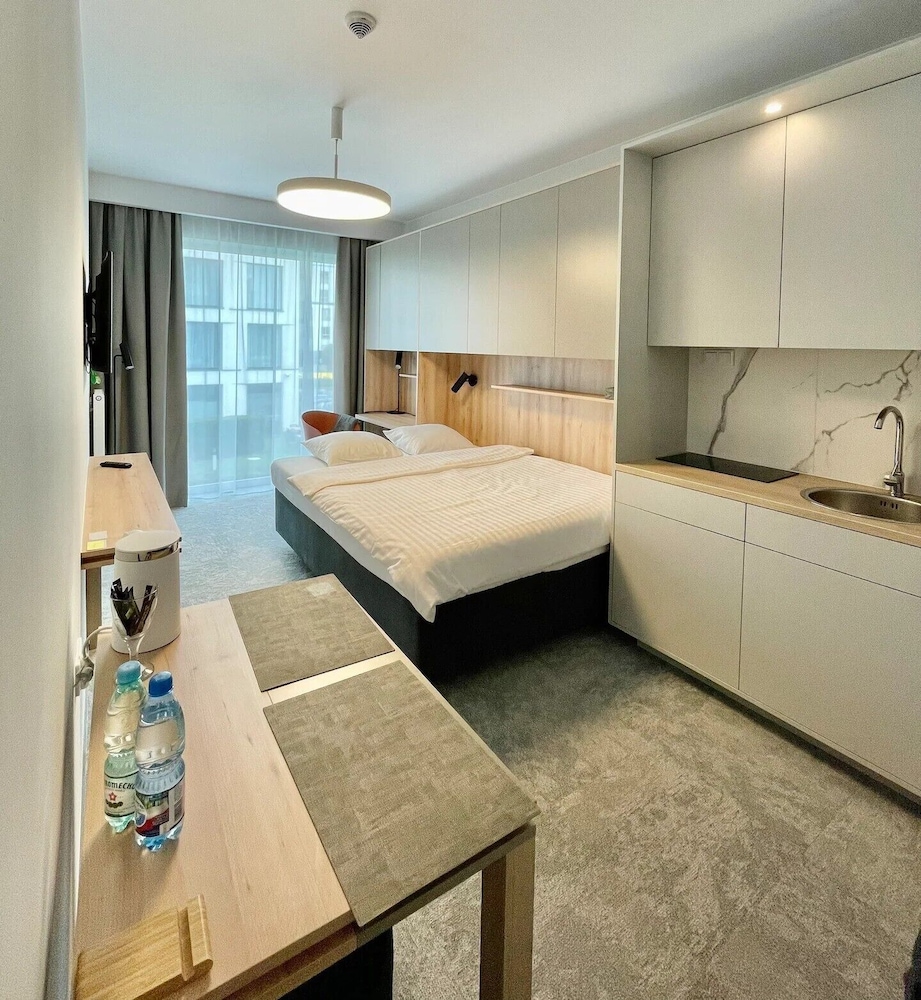 Wilanow Residence Apartments view 5