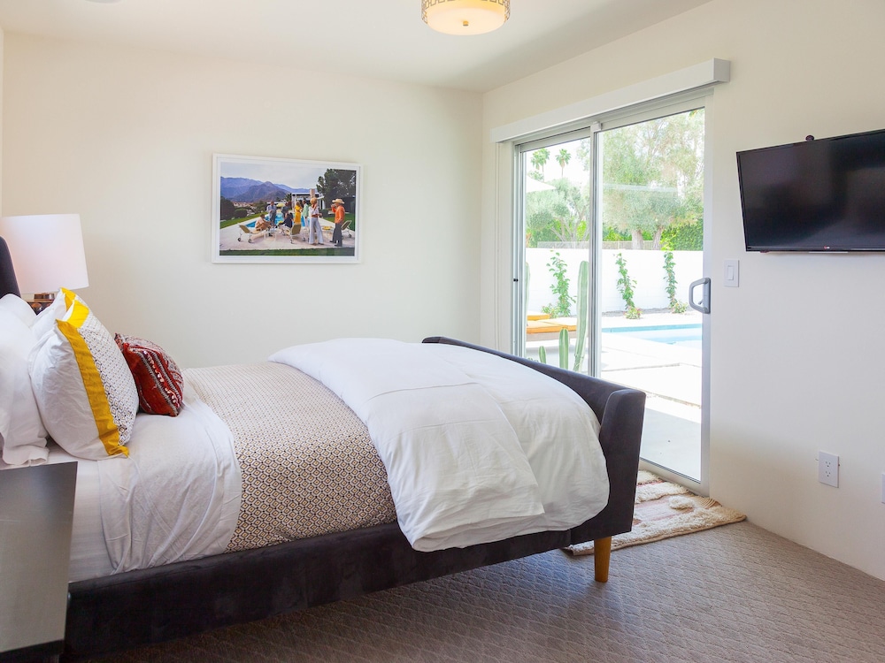 Palm Springs Vacations - Spero Estate - Property Image 34