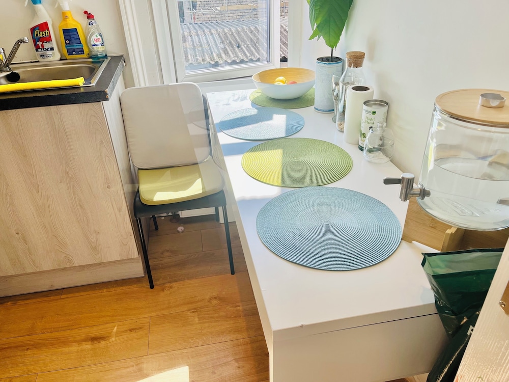 Very Lovely and Central 1-bed Apartment in London