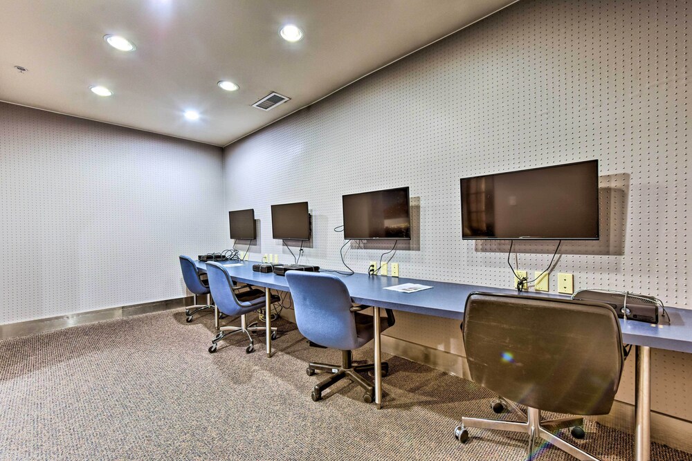 meeting & event spaces