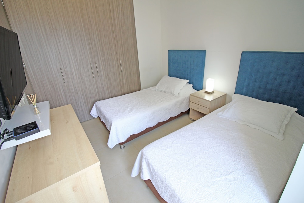 Apartamentos SOHO Elite - Frente al Mar