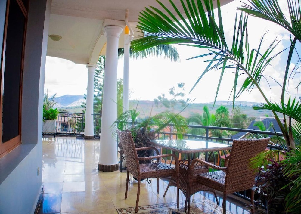 green haven apartment