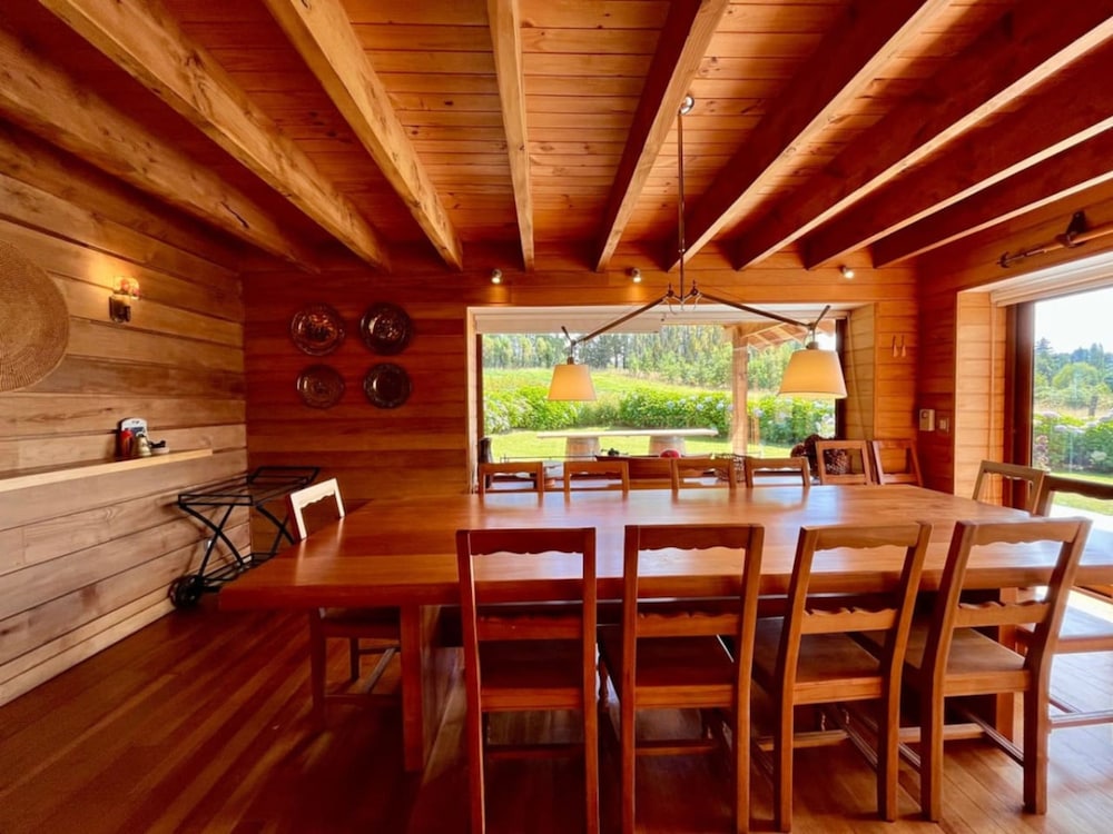 Modern Rustic House Playa El Monje Laundry Wifi