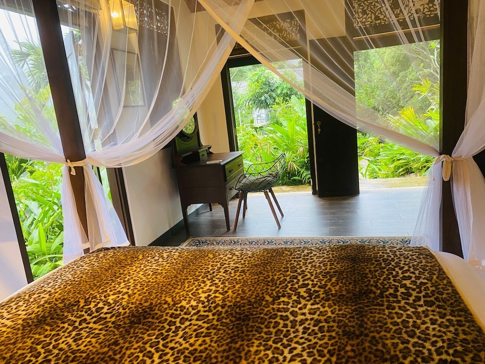 Rain Drops Wellness Villa Sinharaja