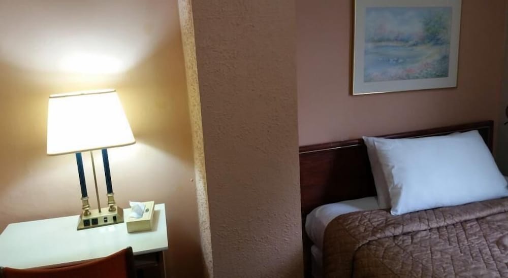 A Voyageur's Guest House