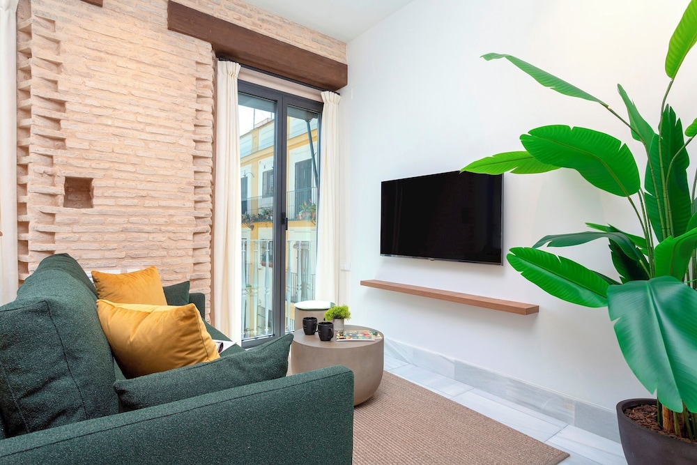 Exclusive Apartment in Seville. San Vicente I