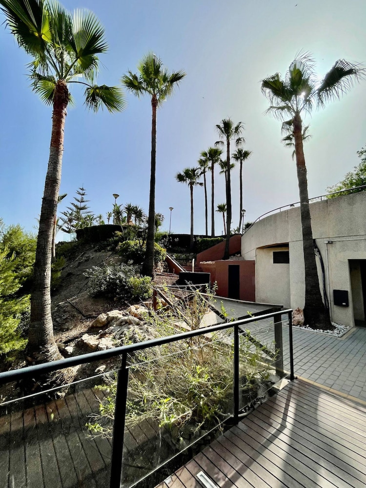 El Coloso de Steram Flats Benalmadena