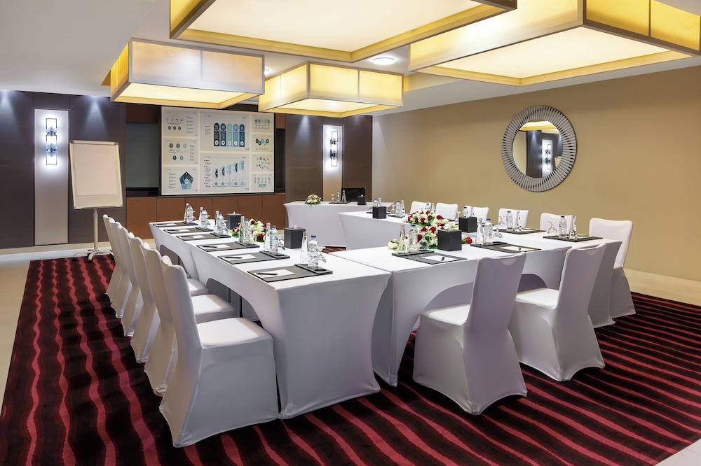 Abu Dhabi Vacations - Park Arjaan by Rotana - Property Image 17