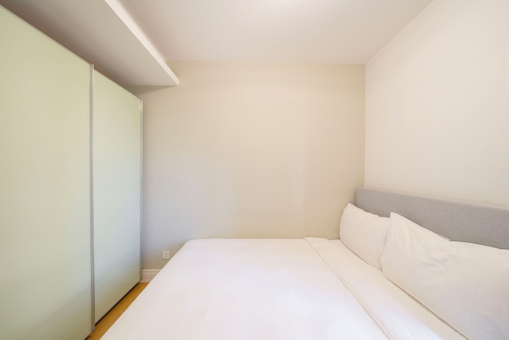 Tyms Modern 2BR 1BA Suite Xujiahui Metro