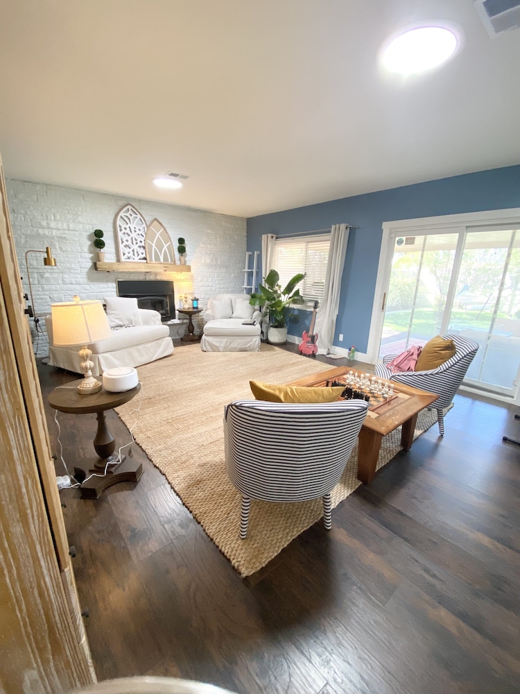 Uptown French Haven 3 Bedroom Residence