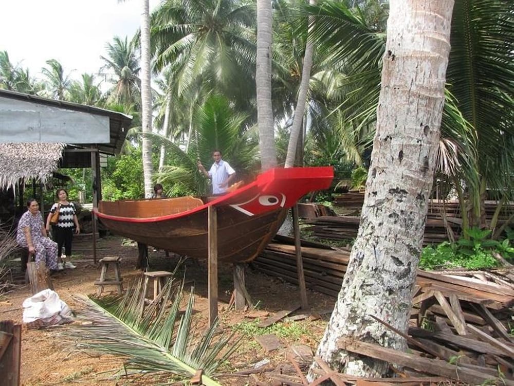 Oasis Hotel