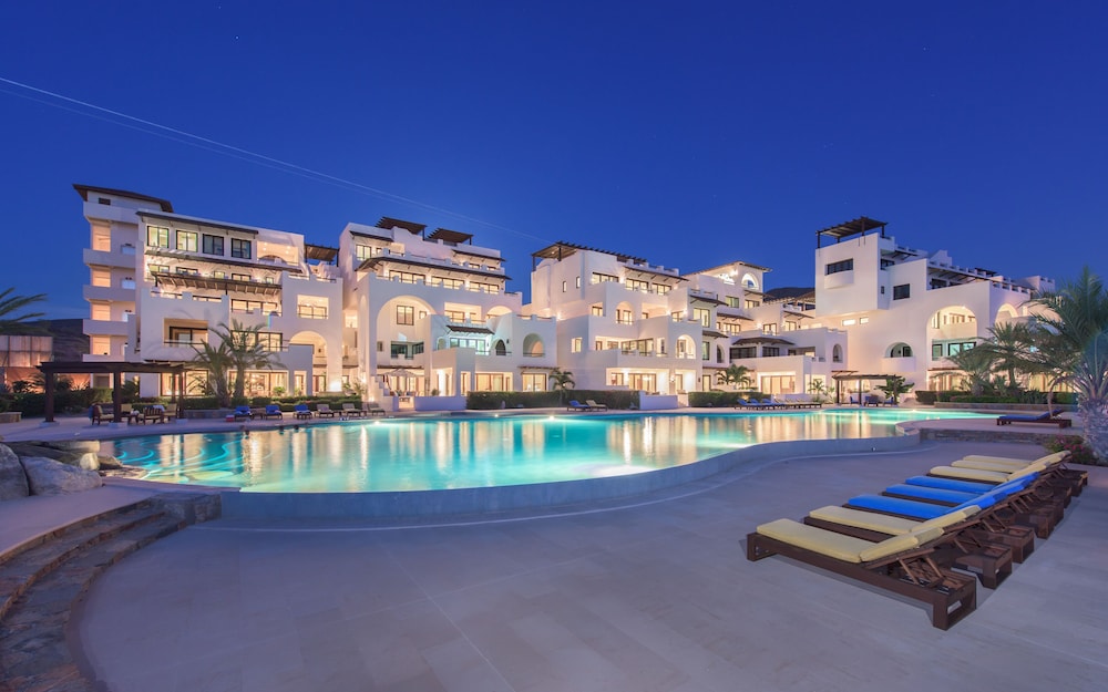 Hotel Playa de La Paz Condominiums - Image 1