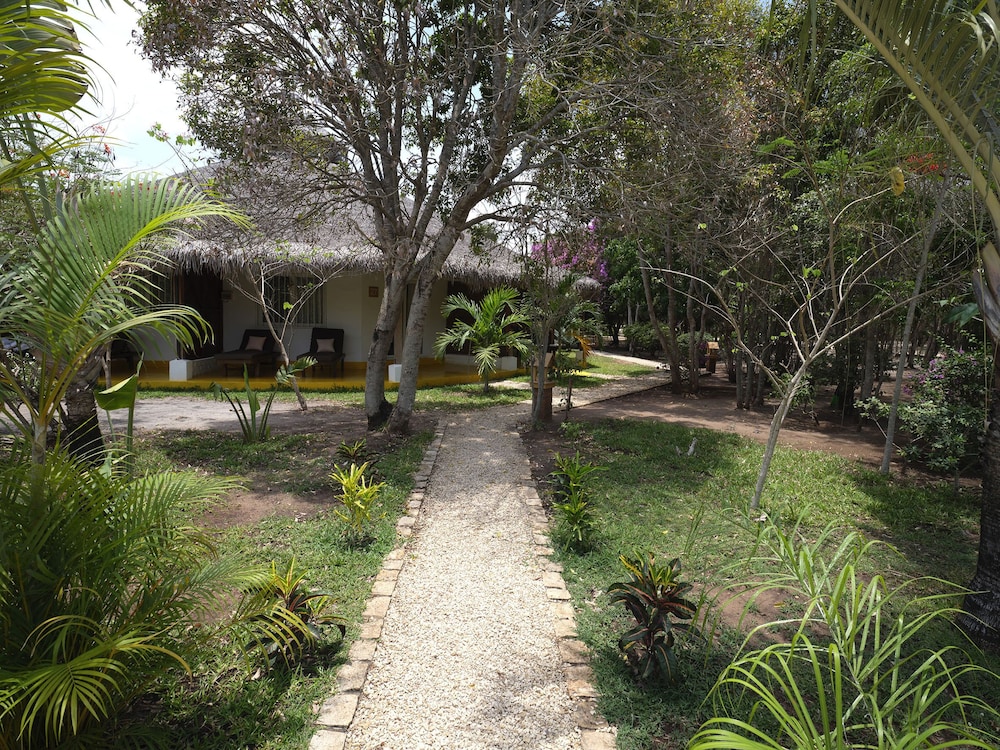 Antsanitia Resort