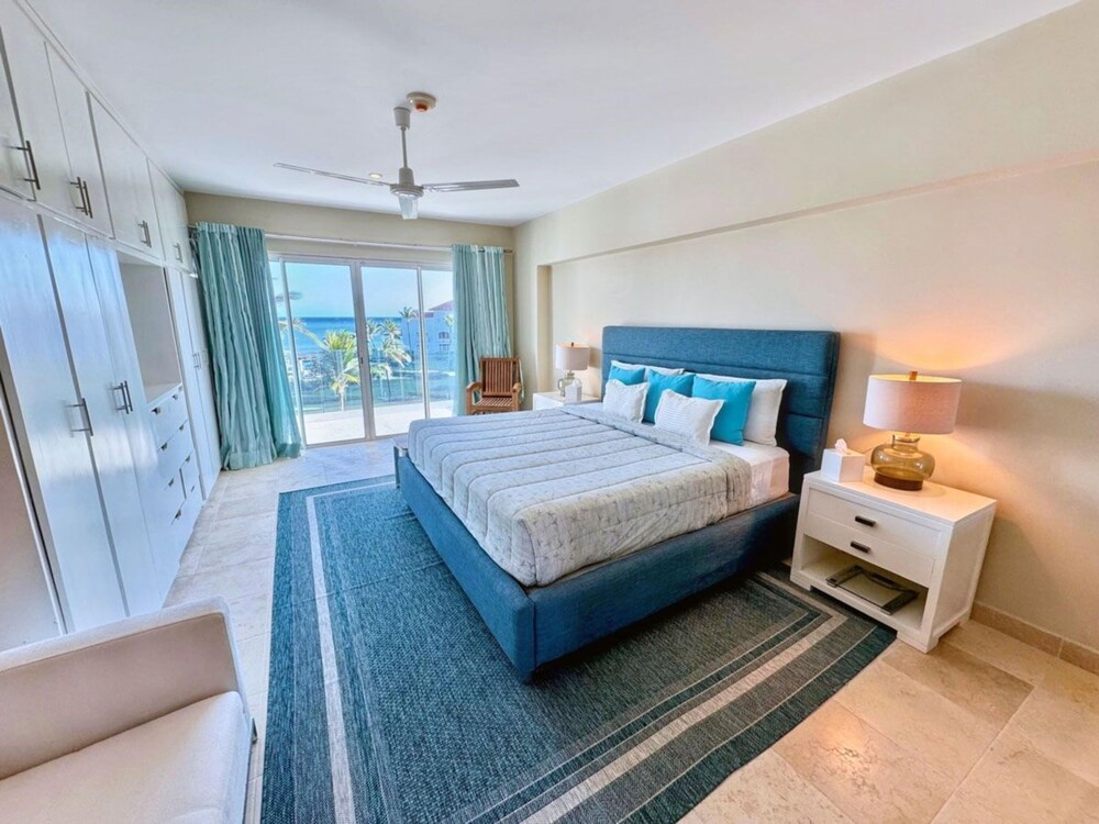 Apt With 2BR and Beach Access in Punta Palmera