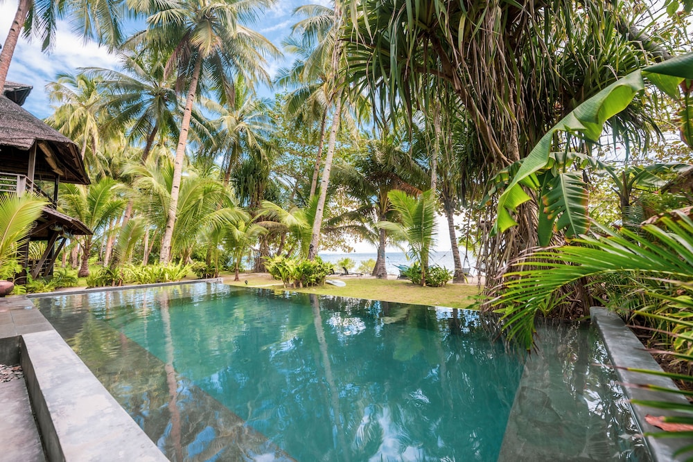 Siargao Inn Beach Resort