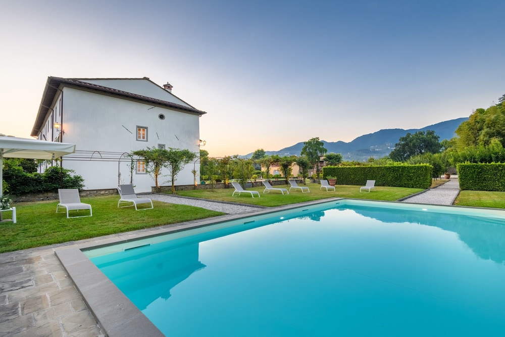 Villa Antica in Lucca