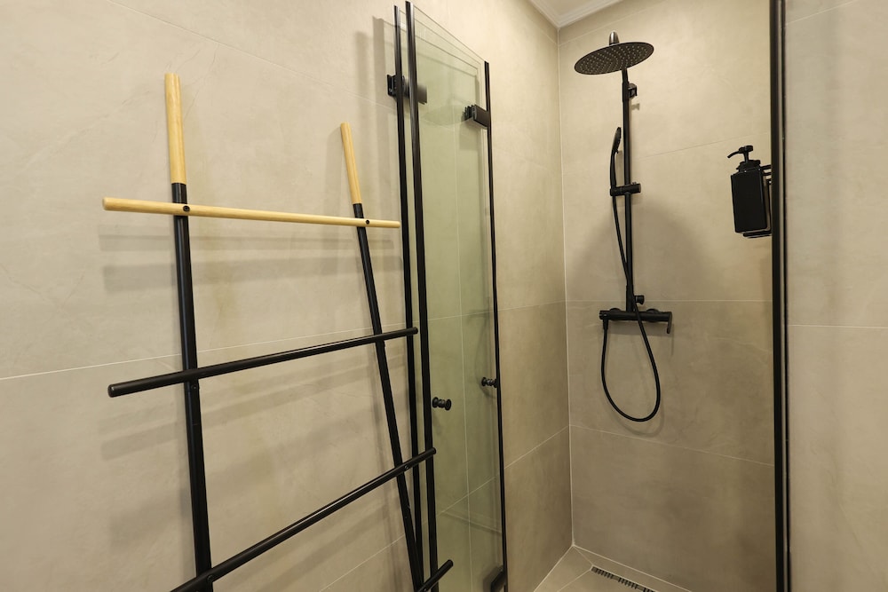 Grandstay Apartments 131