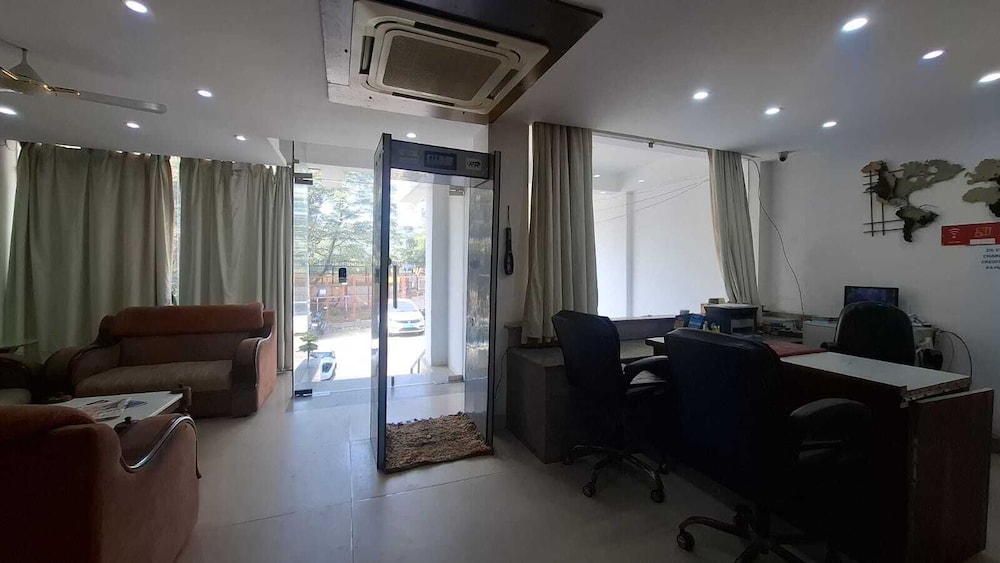Hotel Taj Homestay- A Unit of Sahni's