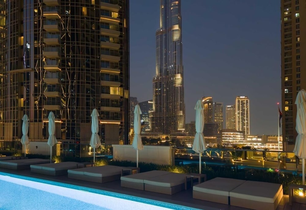 30th Floor Near Burj Khailfa Dubai Mal