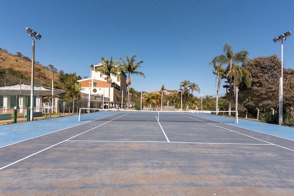 Cavalinho Branco Flat Para 4 Pessoas c Piscina