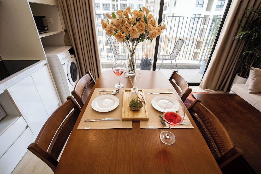 VivaLake Homes - Vinhomes Skylake Pham Hung