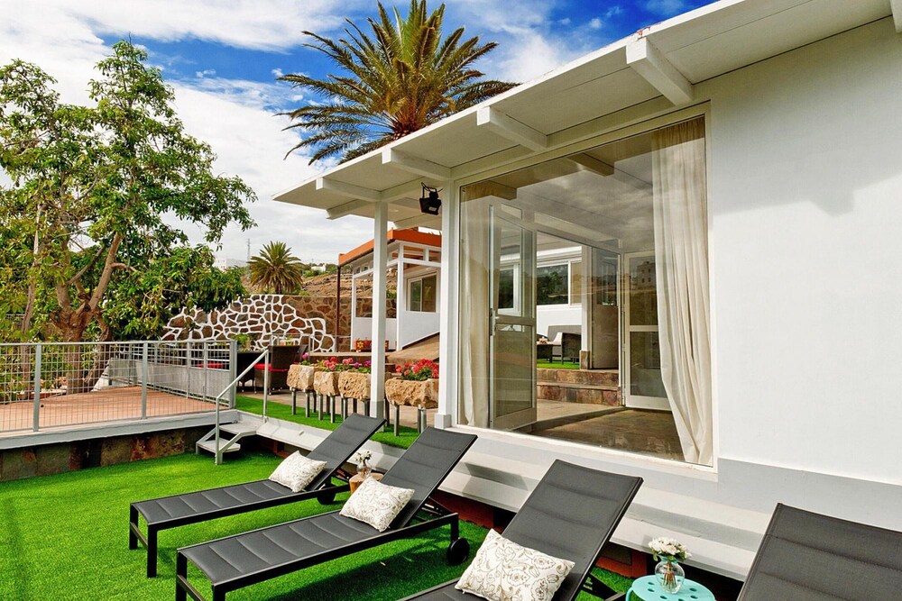 Dream Villa With Pool in Ingenio