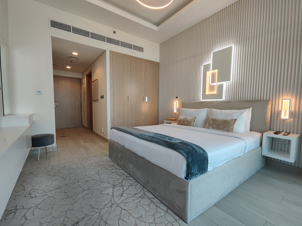Lux BnB Farhad Azizi- Al Jaddaf