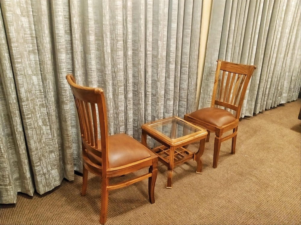 Noida Vacations - Mint Metropolitan Grand - Property Image 111