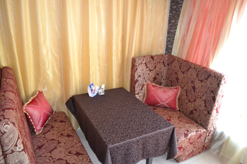 Alisa Guest House