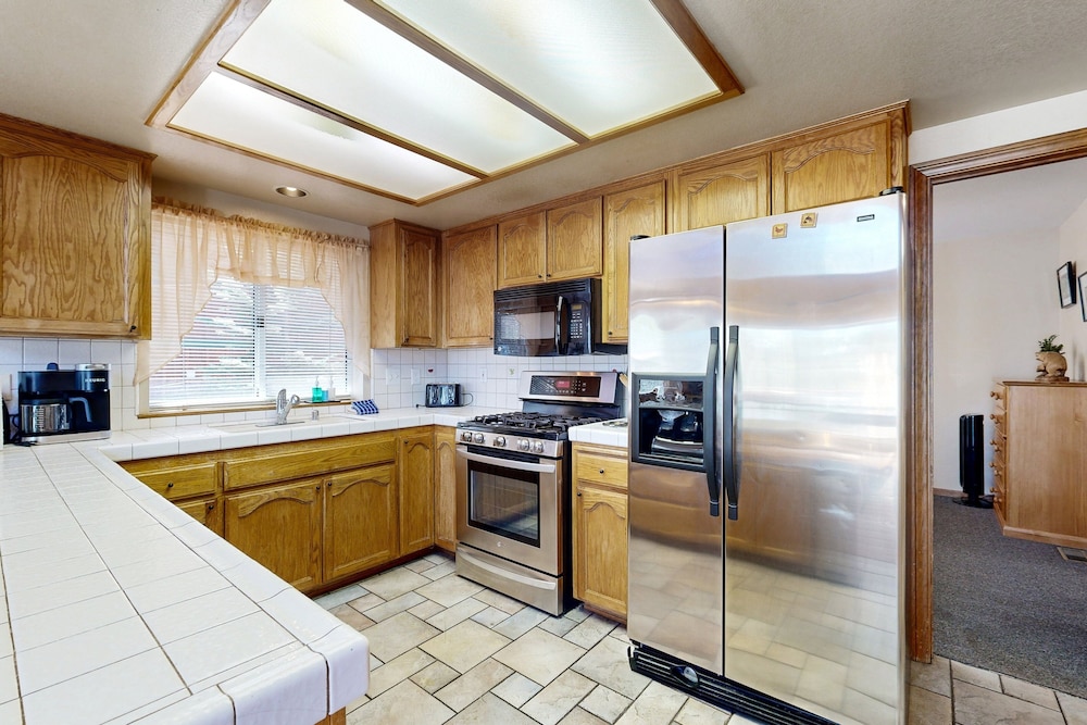 Moonridge Alameda #570