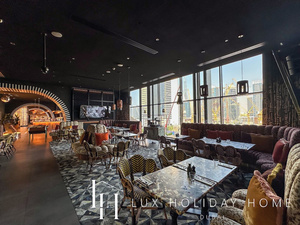LUX The Modern Retro Suite
