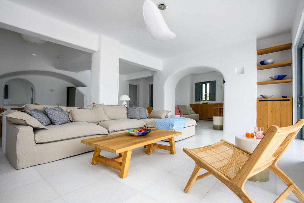 Ammilia Villa Naxos