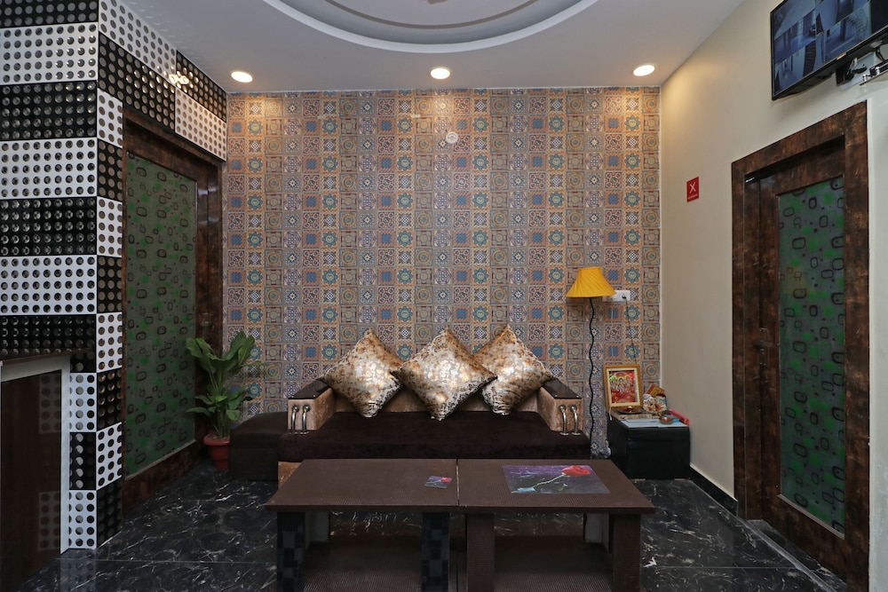 OYO 10223 Hotel Clouds 21