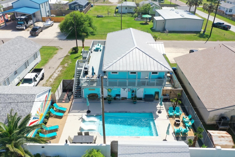 Photo 8