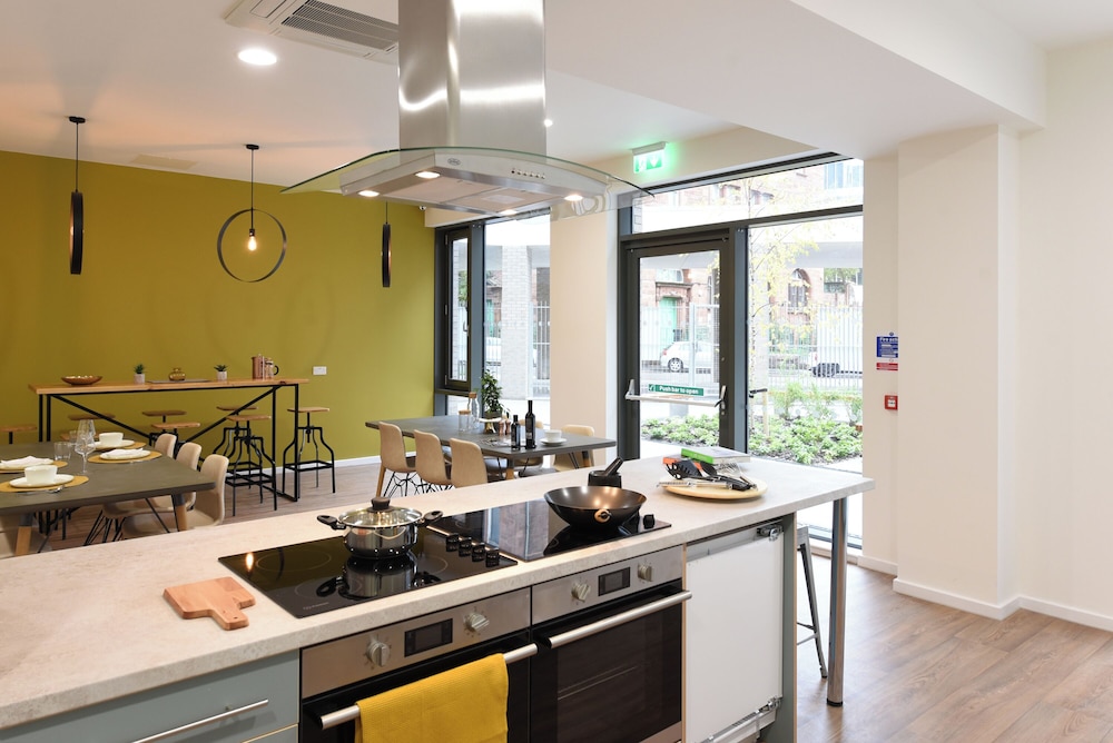 For Students Only Bright Ensuite at St Mungo's in Glasgow