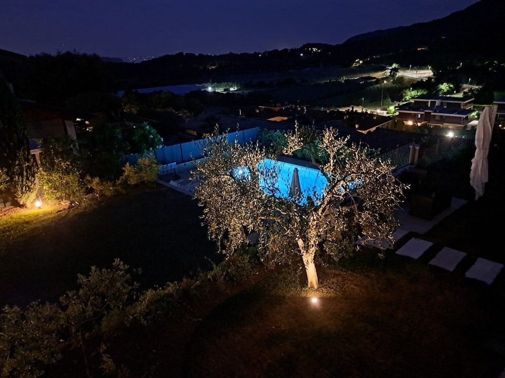 Villa dell'Olivo Bianco