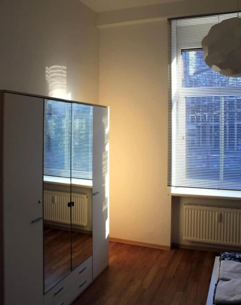 Frankfurt Vacations - FreddApp One - Property Image 6
