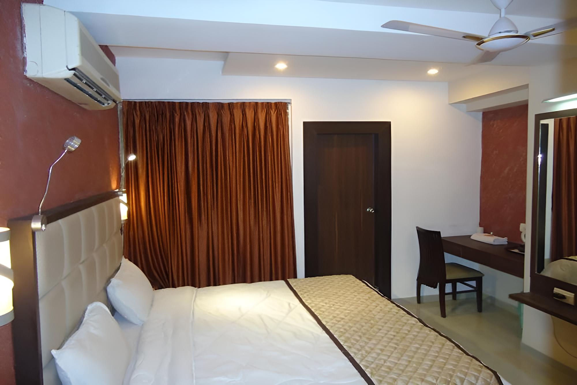 Maan Residency Hotel