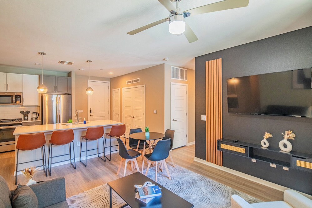 ROVE LIVING/KL - Alta North Central